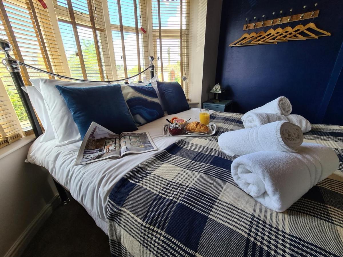 Rumer Hill House A Unique Boutique Styled Place To Stay In Cannock Close To A5 The Mcarthur Glen Outlet Great Wyrley Екстериор снимка