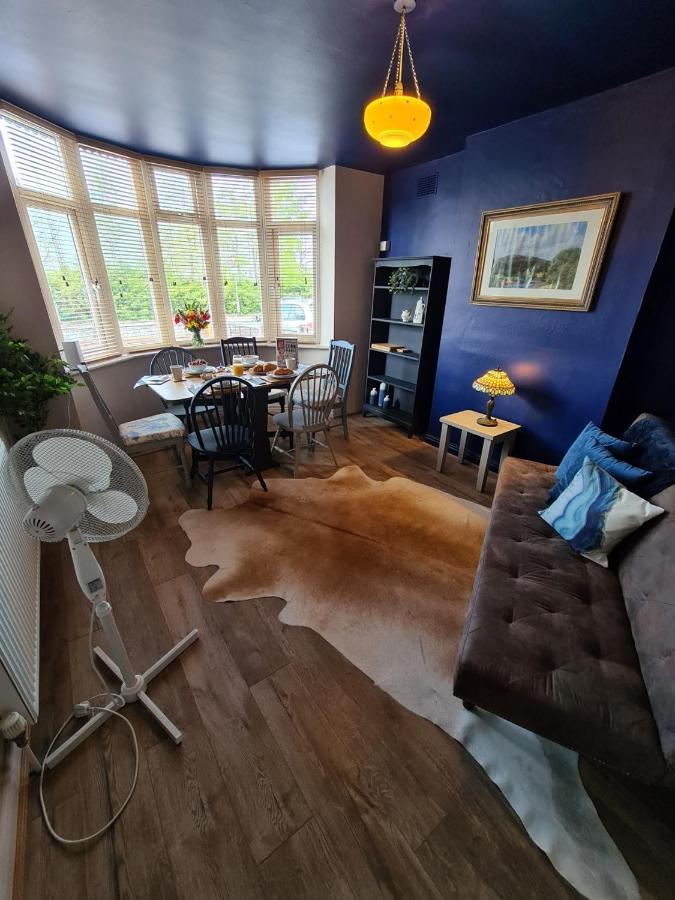 Rumer Hill House A Unique Boutique Styled Place To Stay In Cannock Close To A5 The Mcarthur Glen Outlet Great Wyrley Екстериор снимка